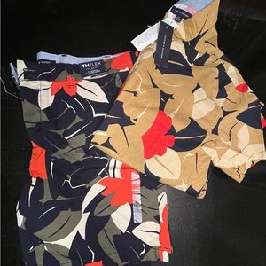 Tommy Hilfiger 🔥Bundle🔥men shorts 38 x 7 & Button up short sleeve shirt XL men